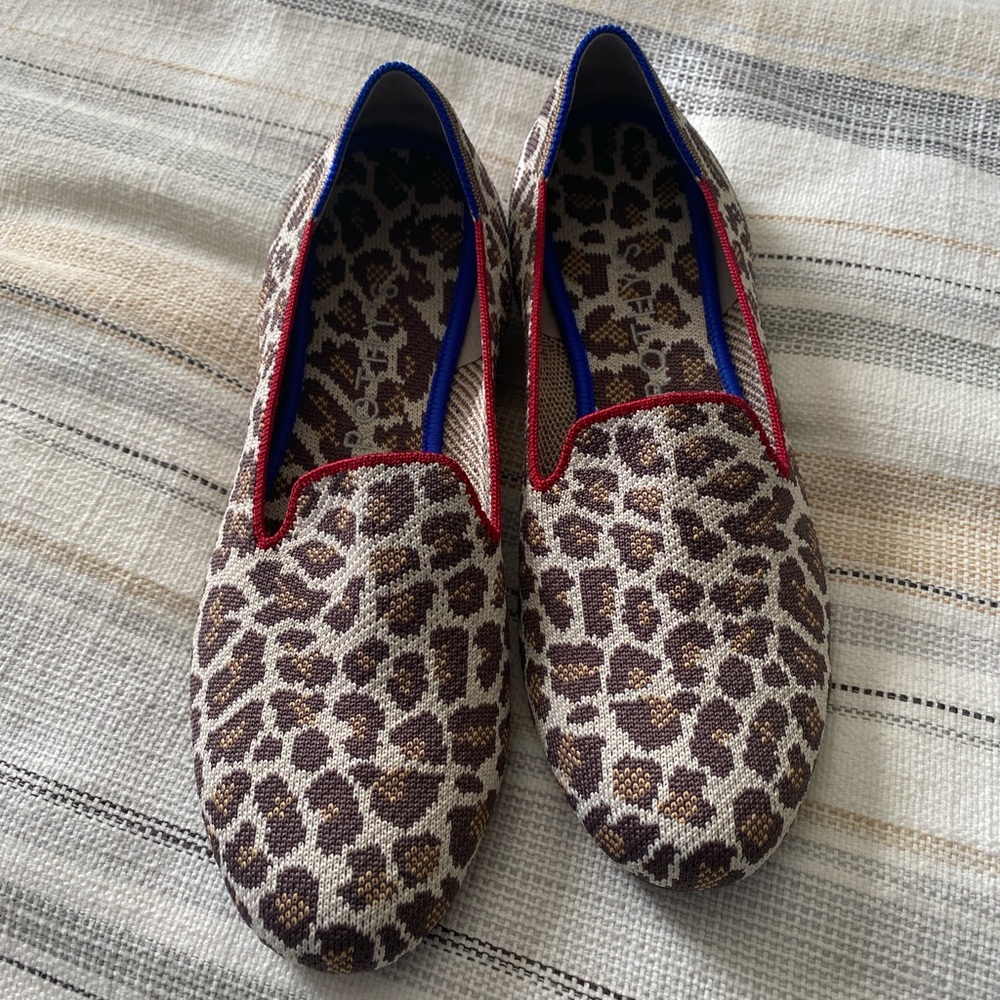 Rothys The Loafer Women's Size 9.5 US Mocha Spot Round Toe Slip on Flats Shoes